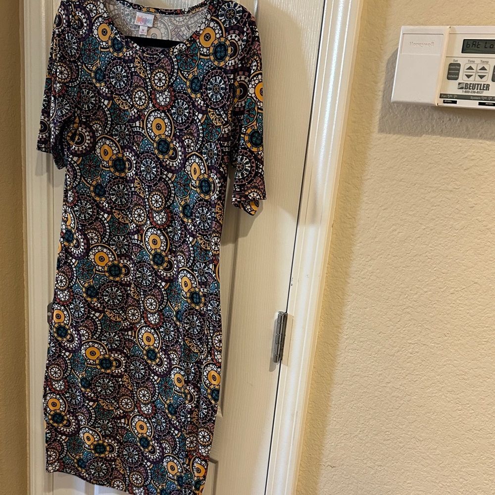 LuLaRoe Colorful Geometric Midi Dress